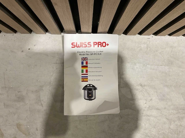Swiss pro+ sp-pc.5le electric pressure cooker 6l - afbeelding 8 van  16