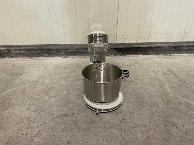 Swiss pro+ stand mixer 3.5l keukenmachines & mixers - afbeelding 7 van  10