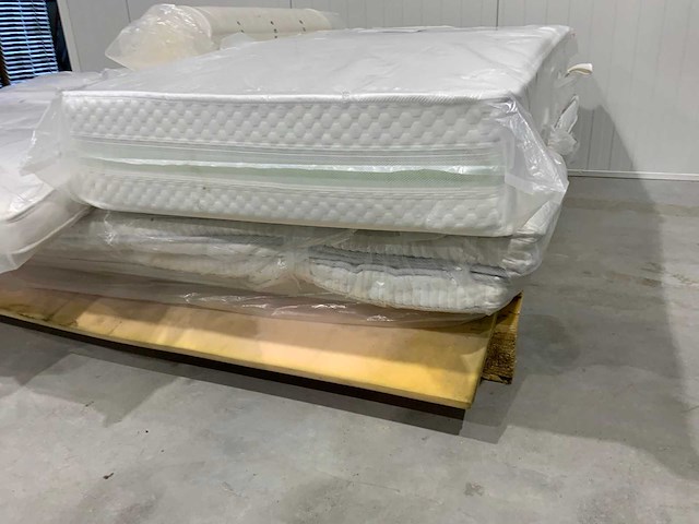 Swiss sense o.a. set retour toppers / matrass (5x) - afbeelding 9 van  16