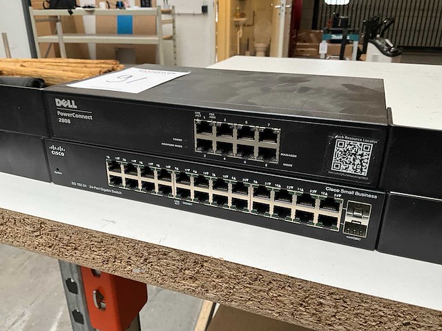 Switch (2x) - afbeelding 2 van  3