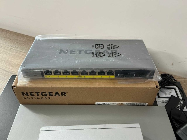 Switch (4x) - afbeelding 2 van  5