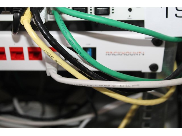 Switch asus giga 1024p. 24 poorts. - afbeelding 2 van  2
