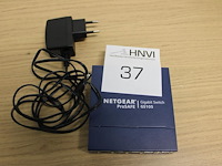 Switch netgear prosafe gs105 met 5 poorten. - afbeelding 1 van  2