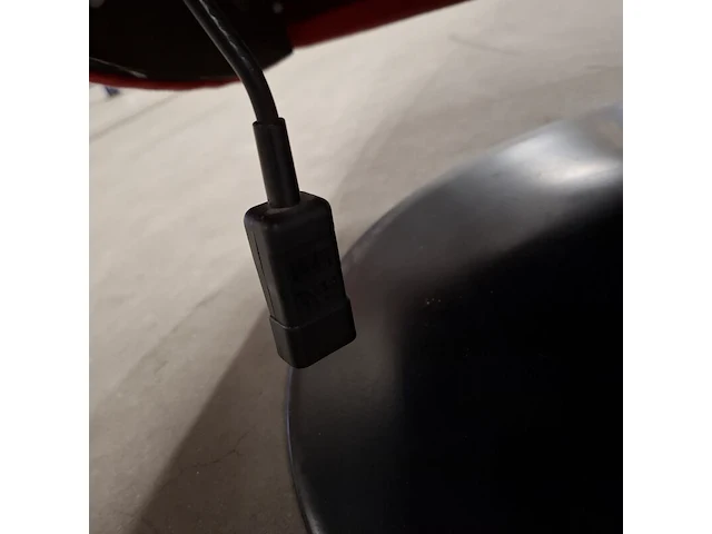 Swivel loungestoel, evavaara design, rood - afbeelding 8 van  9