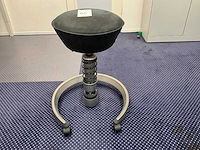 Swopper aeris verrijdbare kruk - afbeelding 1 van  3