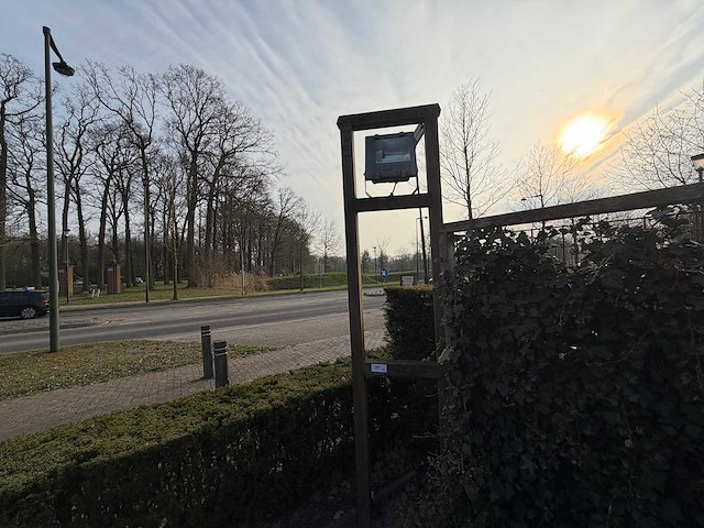 Sylvania sylveo 1 - 150w verstralers inclusief hardhouten onderstel (2x) - afbeelding 1 van  9