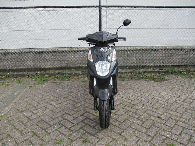 Sym - bezorg bromscooter - x-pro - scooter - afbeelding 5 van  11