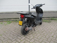 Sym - bezorg bromscooter - x-pro - scooter - afbeelding 9 van  11