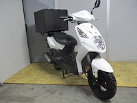 Sym - bezorg bromscooter - x-pro - scooter - afbeelding 7 van  11