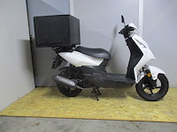 Sym - bezorg bromscooter - x-pro - scooter - afbeelding 8 van  11
