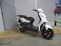 Sym - bezorg bromscooter - x-pro - scooter - afbeelding 3 van  11