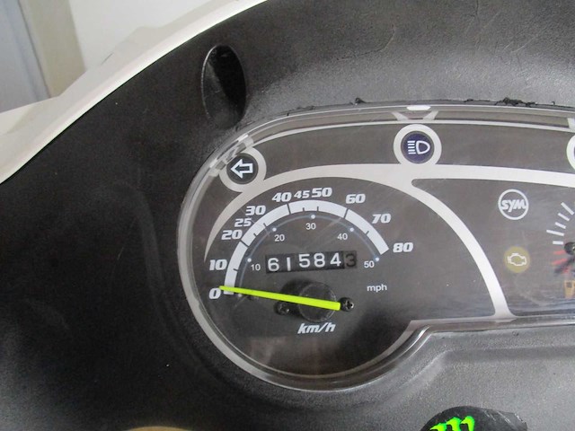 Sym - bezorg bromscooter - x-pro - scooter - afbeelding 3 van  11