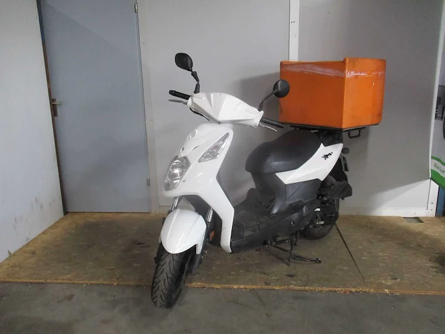 Sym - bezorg bromscooter - x-pro - scooter - afbeelding 4 van  11