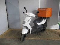 Sym - bezorg bromscooter - x-pro - scooter - afbeelding 4 van  11