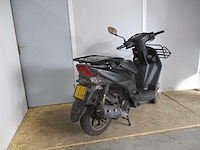 Sym - bezorg bromscooter - x-pro e5 - scooter - afbeelding 9 van  11