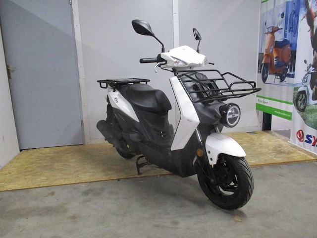 Sym - bezorg bromscooter - x-pro e5 injectie - scooter - afbeelding 5 van  11