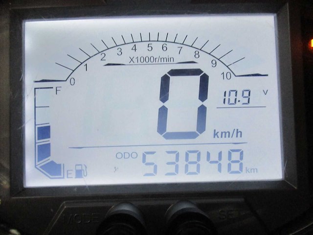 Sym - bezorg bromscooter - x-pro e5 injectie - scooter - afbeelding 3 van  11