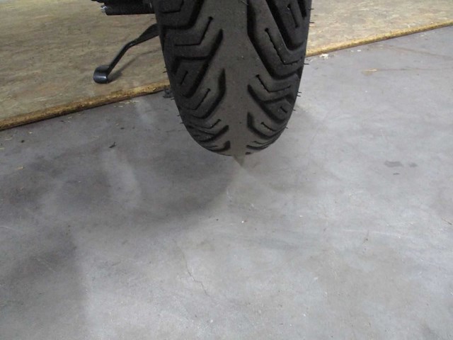 Sym - bezorg bromscooter - x-pro e5 injectie - scooter - afbeelding 11 van  11