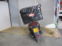 Sym - bezorg bromscooter - x-pro e5 injectie - scooter - afbeelding 4 van  4