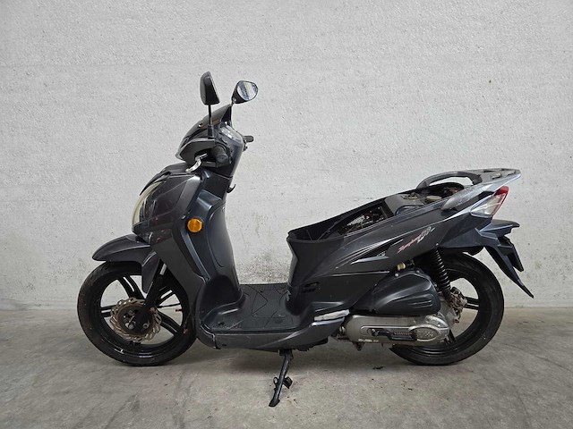 Sym - brom scooter - symphoni sr - moped 4t 45km uitvoering f085nl - afbeelding 1 van  8