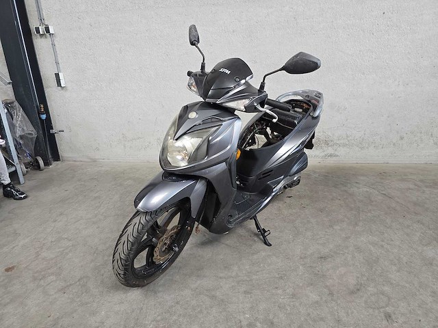 Sym - brom scooter - symphoni sr - moped 4t 45km uitvoering f085nl - afbeelding 3 van  8