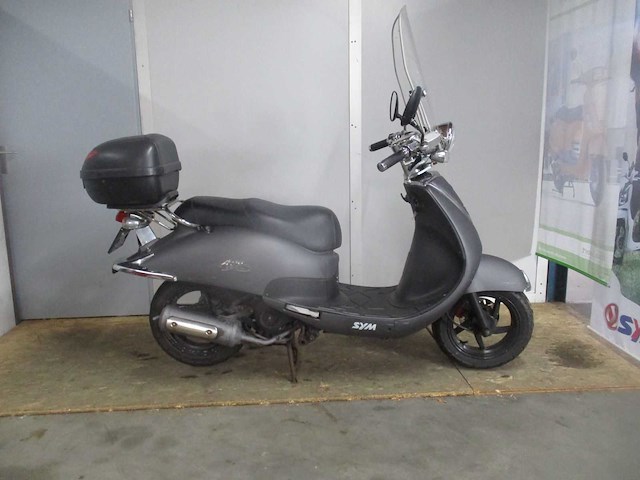 Sym - bromscooter - allo - scooter - afbeelding 7 van  10