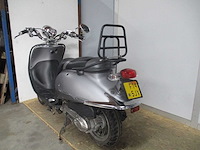 Sym - bromscooter - allo retro - scooter - afbeelding 2 van  10