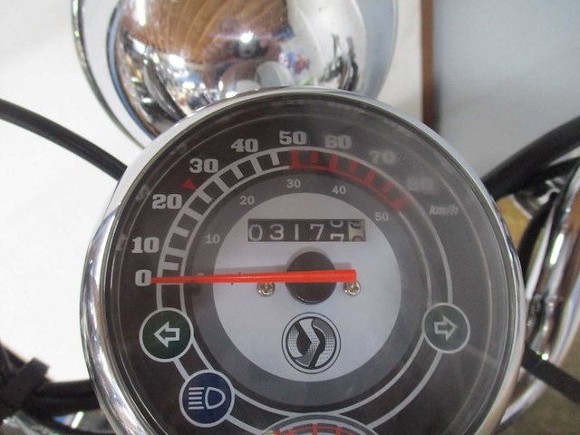 Sym - bromscooter - allo retro - scooter - afbeelding 3 van  10