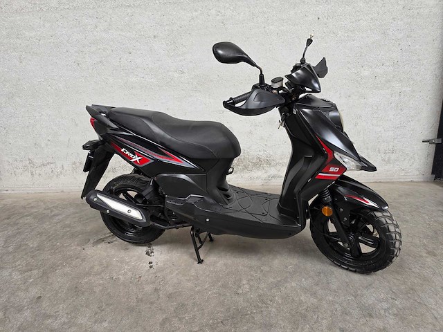 Sym - bromscooter - crox - 4t 45km uitvoering dvd57b - afbeelding 2 van  7