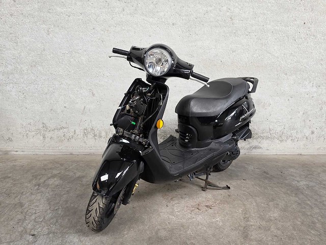 Sym - bromscooter - fiddle ii - 4t 45km uitvoering brommer fht20v - afbeelding 3 van  6