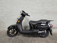 Sym - bromscooter - fiddle ii - 4t 45km uitvoering brommer fht20v - afbeelding 3 van  8