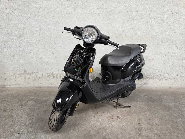 Sym - bromscooter - fiddle ii - 4t 45km uitvoering brommer fht20v - afbeelding 4 van  8