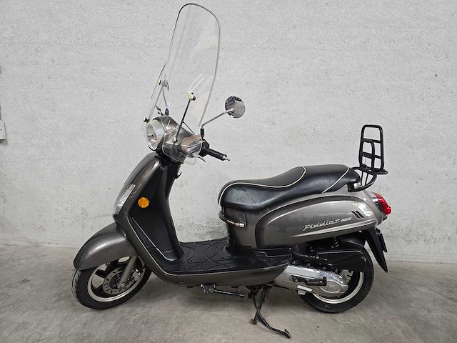 Sym - bromscooter - fiddle ii - 4t 45km uitvoering djj45h - afbeelding 1 van  7