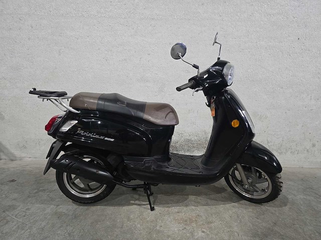 Sym - bromscooter - fiddle ii - 4t 45km uitvoering ft635l - afbeelding 2 van  7