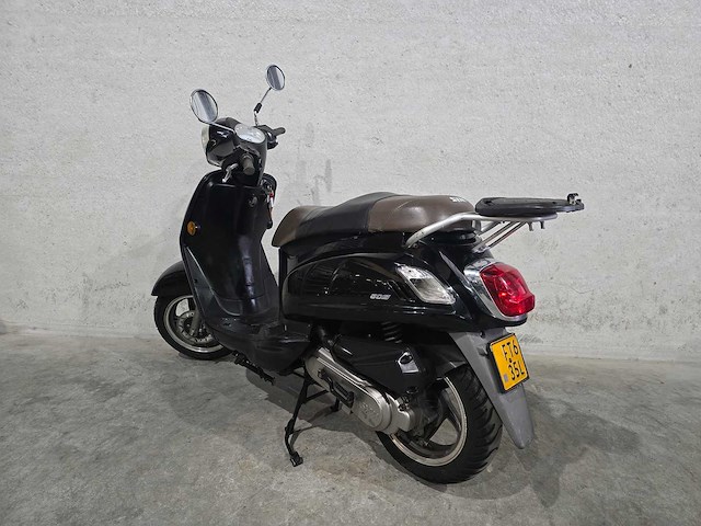 Sym - bromscooter - fiddle ii - 4t 45km uitvoering ft635l - afbeelding 6 van  7