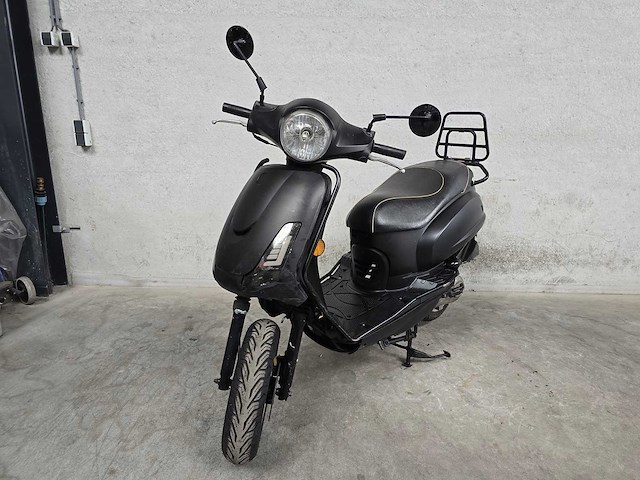 Sym - bromscooter - fiddle ii - brommer - afbeelding 3 van  9