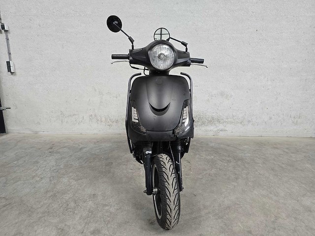 Sym - bromscooter - fiddle ii - brommer - afbeelding 4 van  9