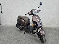 Sym - bromscooter - fiddle iii - 4t 45km uitvoering dvl33t - afbeelding 6 van  8