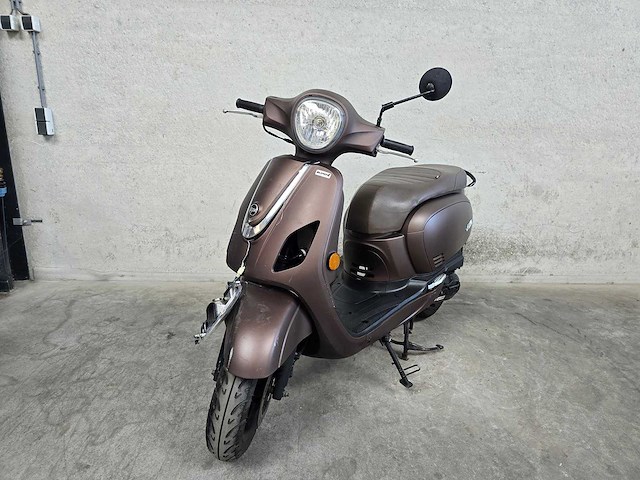Sym - bromscooter - fiddle iii - 4t 45km uitvoering dvl33t - afbeelding 3 van  7
