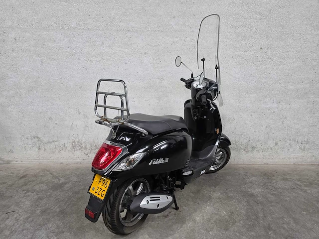 Sym - bromscooter - fiddle iii - brommer - afbeelding 6 van  8