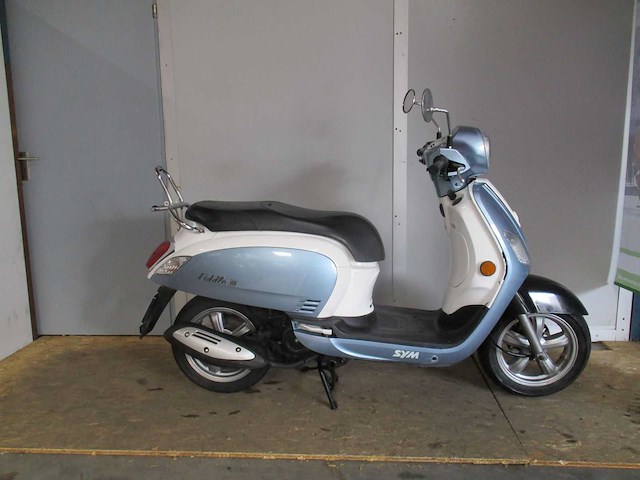 Sym - bromscooter - fiddle iii - scooter - afbeelding 8 van  11