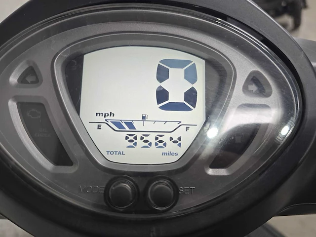 Sym - bromscooter - fiddle iv - 4t 45km uitvoering fhs99v - afbeelding 8 van  8