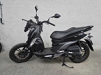 Sym - bromscooter - jet14 - 4t 45km uitvoering fnd51n - afbeelding 1 van  8