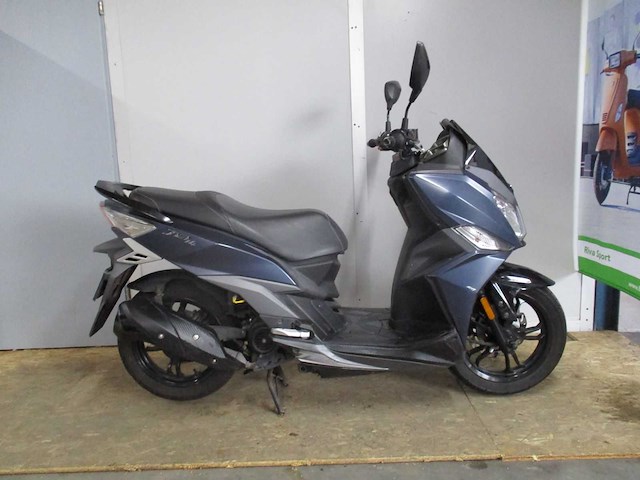 Sym - bromscooter - jet14 e5 injectie - scooter - afbeelding 7 van  10