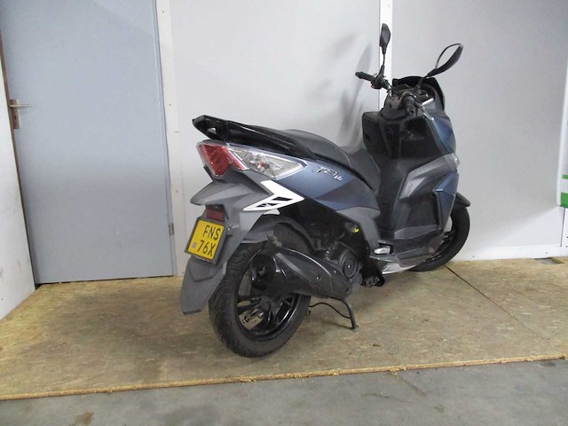 Sym - bromscooter - jet14 e5 injectie - scooter - afbeelding 8 van  10