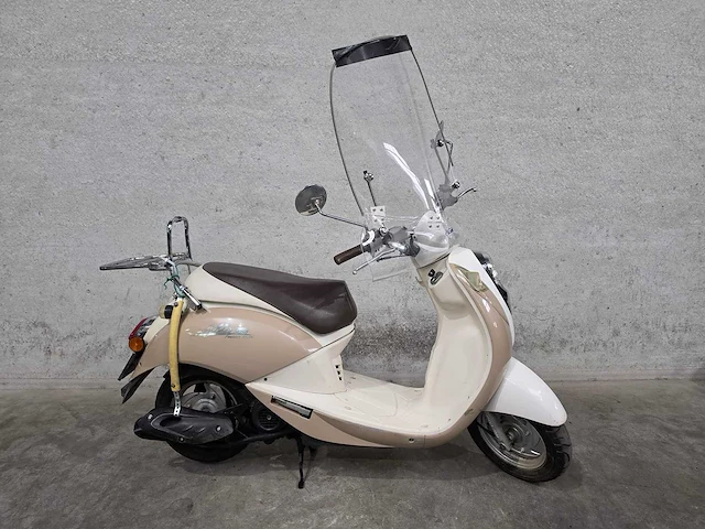 Sym - bromscooter - mio 50 - 4t 45km uitvoering 66fsr1 - afbeelding 2 van  8