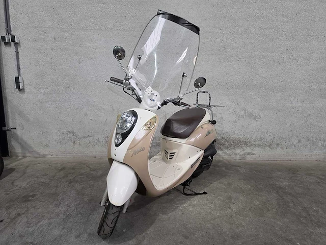 Sym - bromscooter - mio 50 - 4t 45km uitvoering 66fsr1 - afbeelding 4 van  8