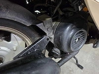 Sym - bromscooter - mio 50 - 4t 45km uitvoering 66fsr1 - afbeelding 5 van  8