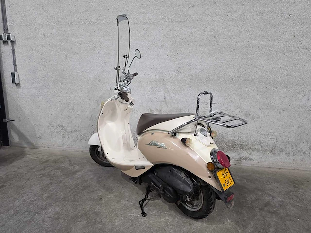 Sym - bromscooter - mio 50 - 4t 45km uitvoering 66fsr1 - afbeelding 7 van  8