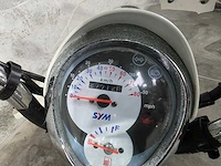 Sym - bromscooter - mio 50 - 4t 45km uitvoering 66fsr1 - afbeelding 8 van  8